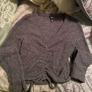 grey cropped long sleeve